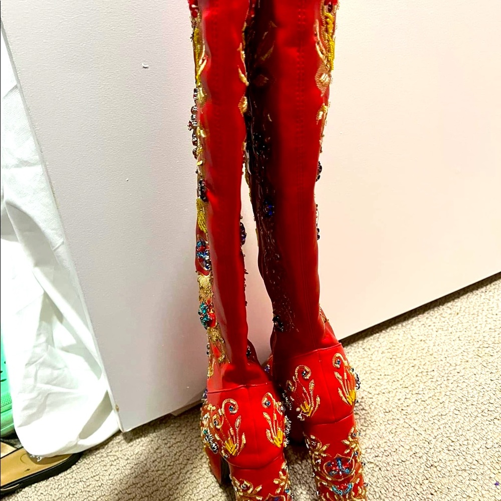 Azalea Wang boots worn once size 8.5